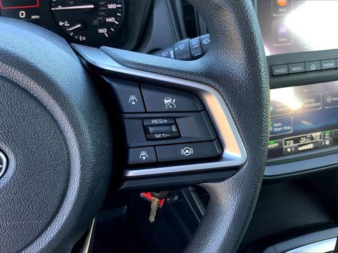 Certified 2025 Subaru Impreza 2.0i image 11