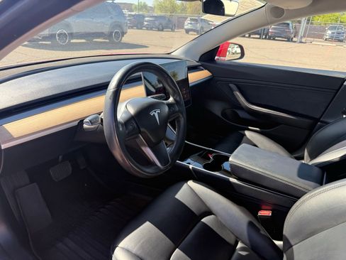 Used 2018 Tesla Model 3 Long Range RWD image 13