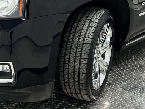 Used 2019 GMC Yukon XL Denali image 38