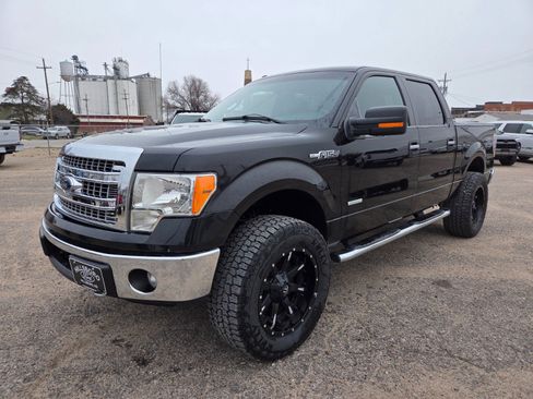 Used 2013 Ford F150 XLT w/ XLT Chrome Pkg image 7