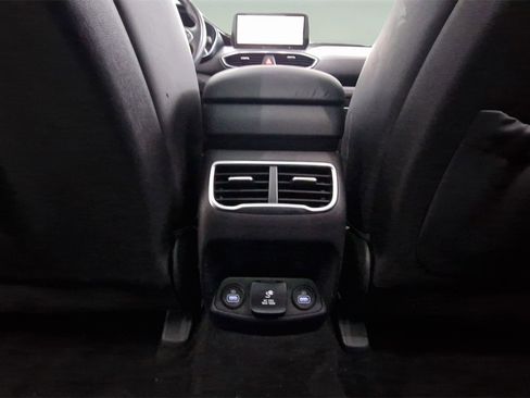 Used 2023 Hyundai Santa Fe Limited image 27