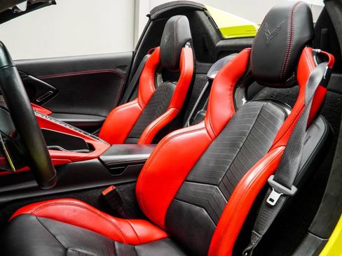 Used 2023 Chevrolet Corvette Stingray Premium Conv w/ Z51 Performance Package RWD image 50