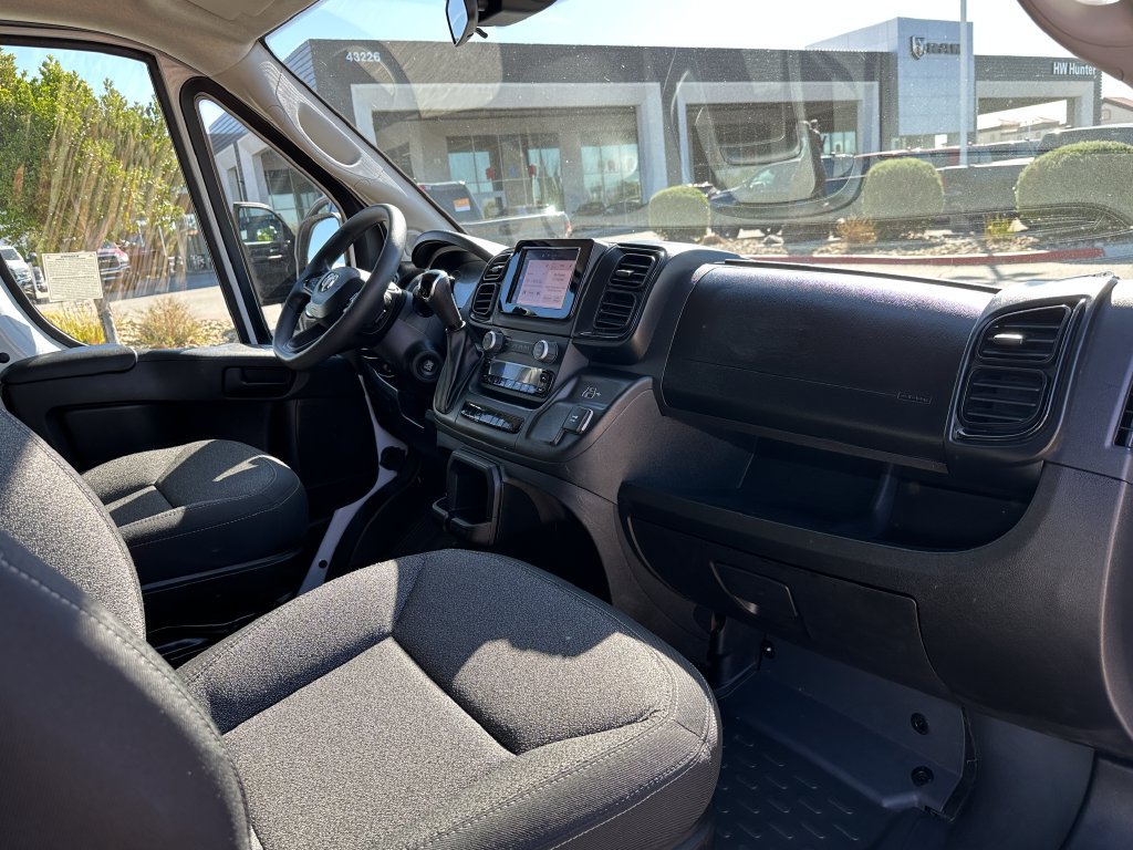 Used 2025 RAM ProMaster 2500 w/ U-Haul Equipment Group FWD image 16