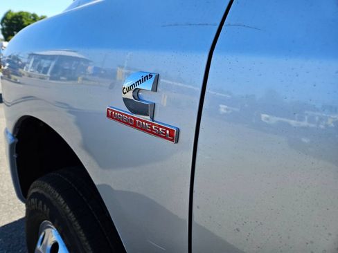 New 2026 RAM 3500 Laramie w/ Sport Appearance Package AWD/4WD image 9