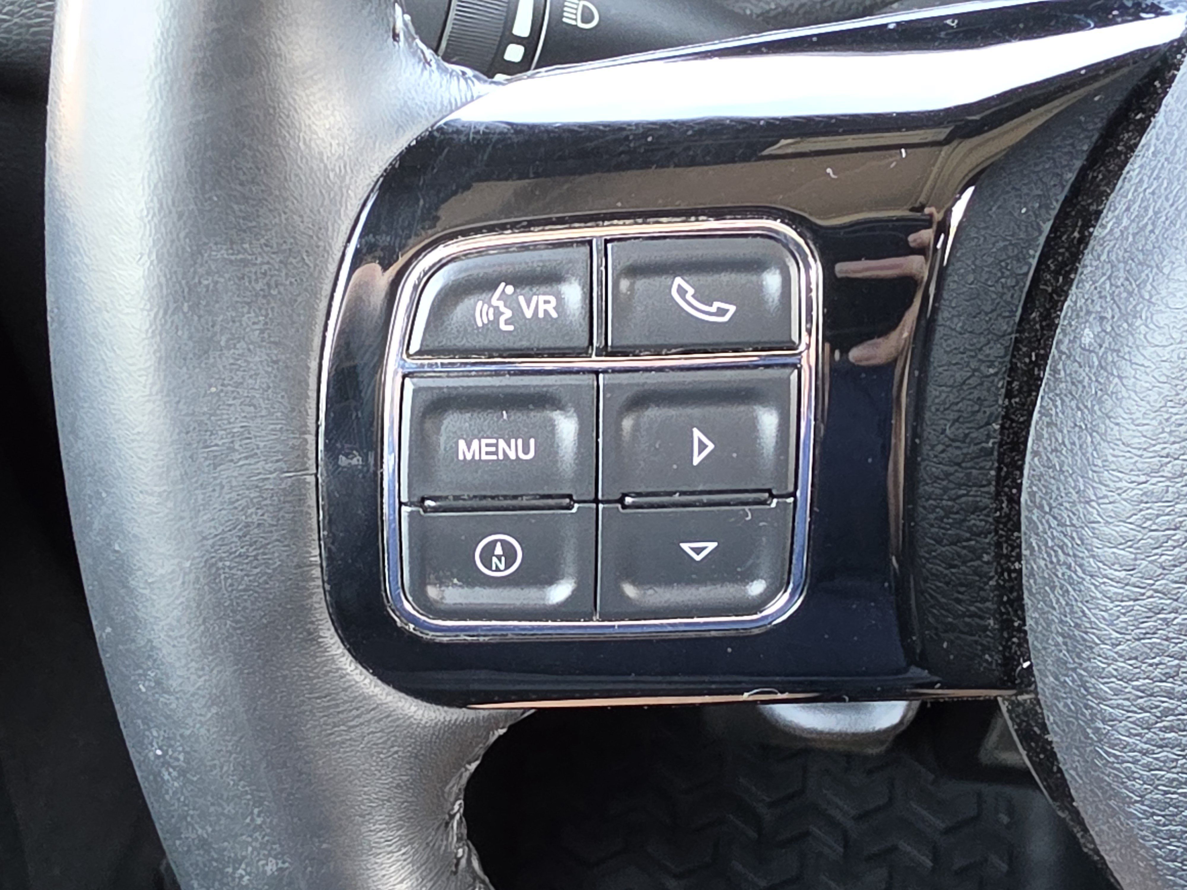 Used 2016 Jeep Wrangler Unlimited Sahara AWD/4WD image 15