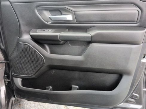 New 2026 RAM 1500 Express AWD/4WD image 31