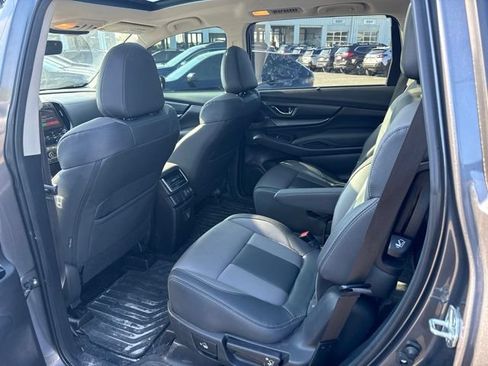 Used 2022 Subaru Ascent Onyx Edition AWD/4WD image 16