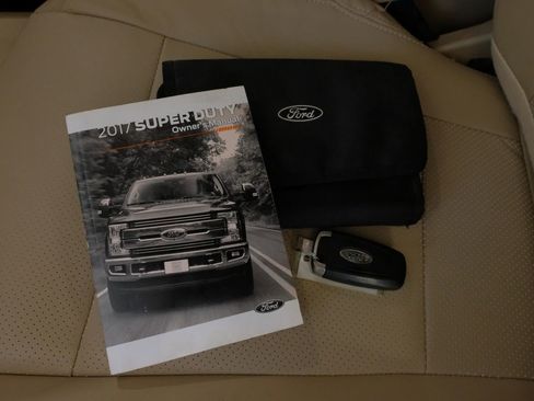 Used 2017 Ford F250 Lariat w/ Lariat Ultimate Package image 67