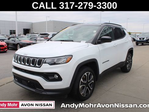 Used 2024 Jeep Compass Limited AWD/4WD image 3