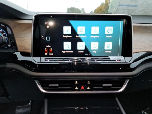 New 2026 Volkswagen Atlas SE FWD image 20