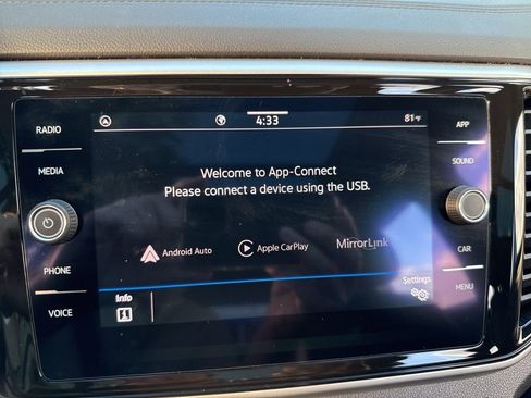 Used 2022 Volkswagen Atlas SE image 47