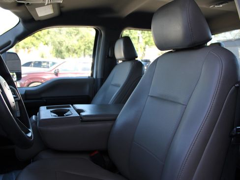 Used 2022 Ford F250 XL w/ FX4 Off-Road Package AWD/4WD image 11