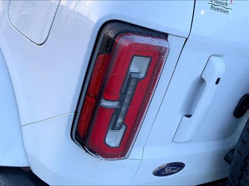 Used 2024 Ford Bronco Outer Banks AWD/4WD image 27