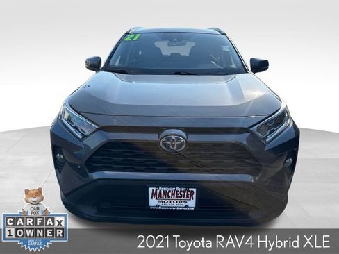 Used 2021 Toyota RAV4 XLE w/ Convenience Package AWD/4WD image 9