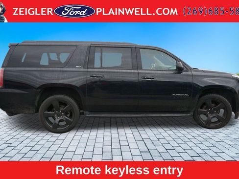 Used 2019 GMC Yukon XL SLT w/ Graphite Performance Edition AWD/4WD image 6