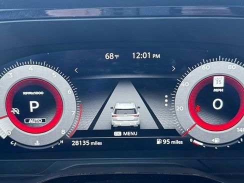 Used 2024 Nissan Pathfinder Platinum w/ Cargo Package image 13