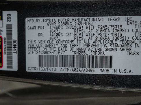 Used 2012 Toyota Tacoma PreRunner w/ SR5 Pkg RWD image 39
