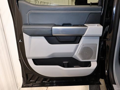 Certified 2024 Ford F350 Limited w/ FX4 Off-Road Package image 9