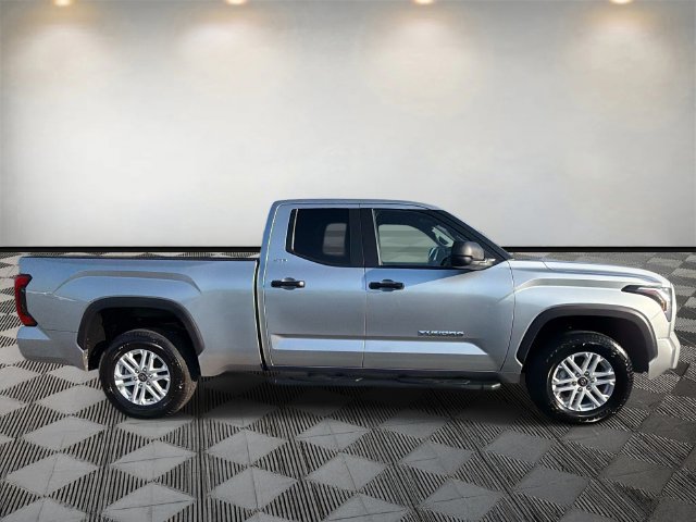 Used 2026 Toyota Tundra SR5 AWD/4WD image 4