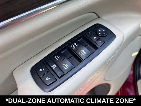 Used 2015 Jeep Grand Cherokee Overland image 18