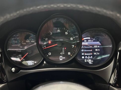 Used 2020 Porsche Macan AWD/4WD image 20