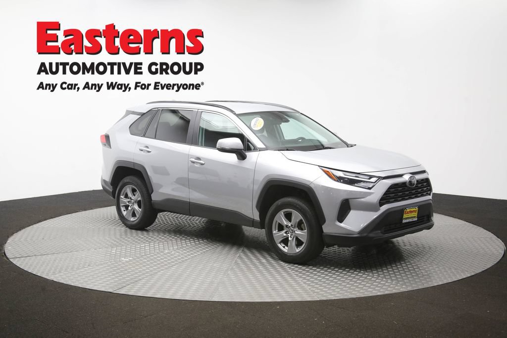Used 2024 Toyota RAV4 XLE AWD/4WD image 47