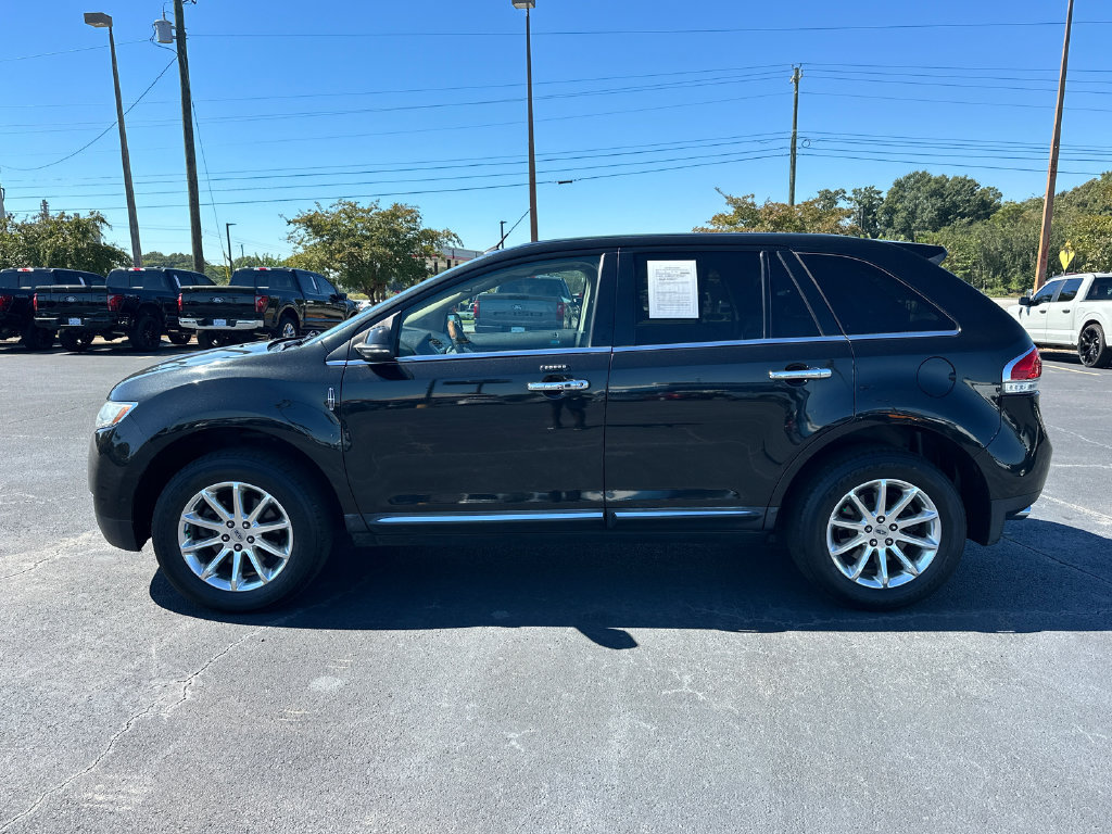 Used 2015 Lincoln MKX AWD w/ Equipment Group 101A image 4