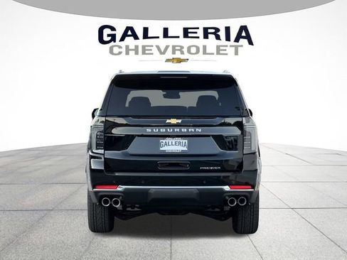 New 2026 Chevrolet Suburban Premier image 5