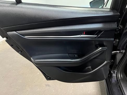 Used 2024 MAZDA MAZDA3 s FWD image 16