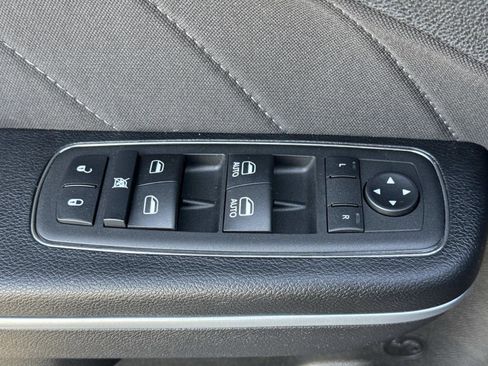 Used 2022 Dodge Charger GT image 15