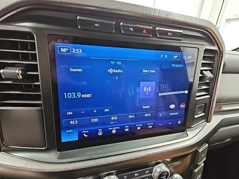 Used 2023 Ford F150 Platinum image 13