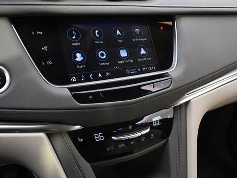 Used 2023 Cadillac XT5 Premium Luxury w/ Technology Package AWD/4WD image 27