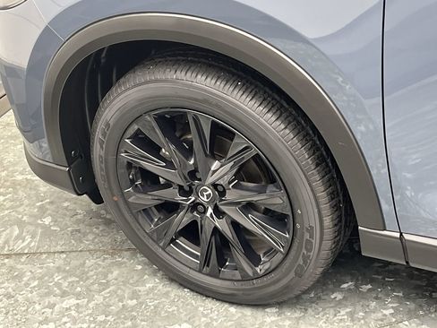 Certified 2023 MAZDA CX-5 Carbon Edition image 33