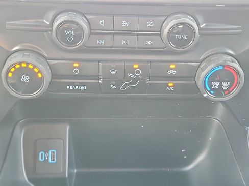 Used 2024 Ford F150 STX AWD/4WD image 27