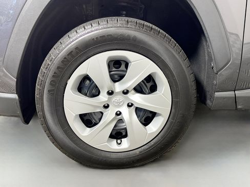 Used 2024 Toyota RAV4 LE image 14