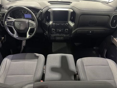 Used 2019 Chevrolet Silverado 1500 LT Trail Boss w/ Convenience Package AWD/4WD image 30