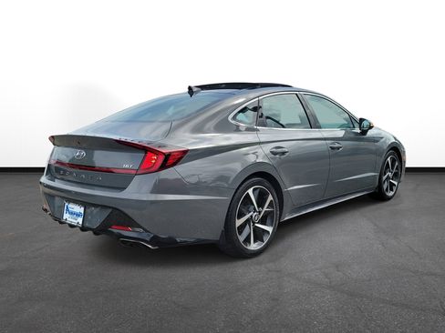 Used 2021 Hyundai Sonata SEL Plus w/ Tech Package FWD image 4