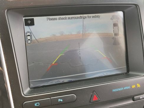 Used 2019 Ford Explorer Limited w/ Class II Trailer Tow Package image 22