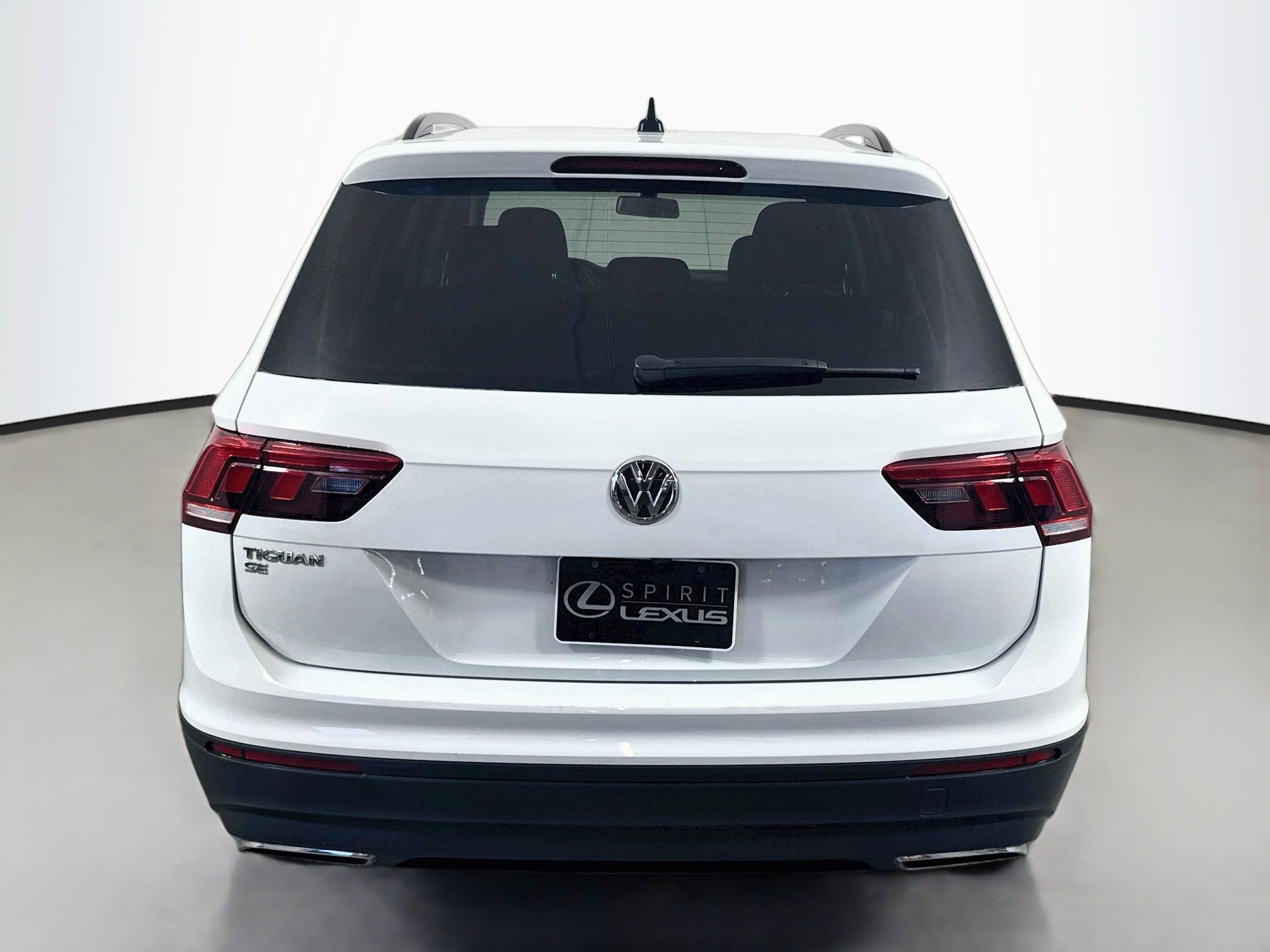 Used 2019 Volkswagen Tiguan SE FWD image 6