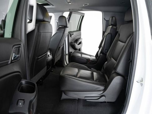 Used 2019 GMC Yukon XL SLT AWD/4WD image 16