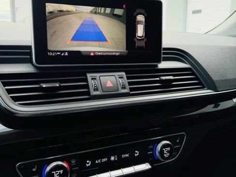 Used 2020 Audi Q5 2.0T Premium Plus w/ Premium Plus Package image 9