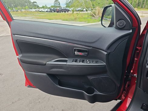 Used 2021 Mitsubishi Outlander Sport AWD image 27
