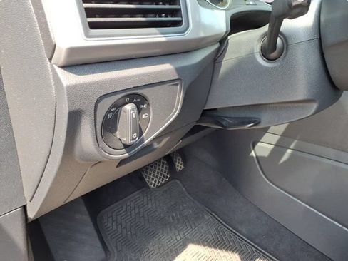 Used 2019 Volkswagen Atlas SE AWD/4WD image 26