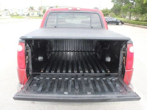Used 2001 Ford Explorer Sport Trac 4x4 image 27