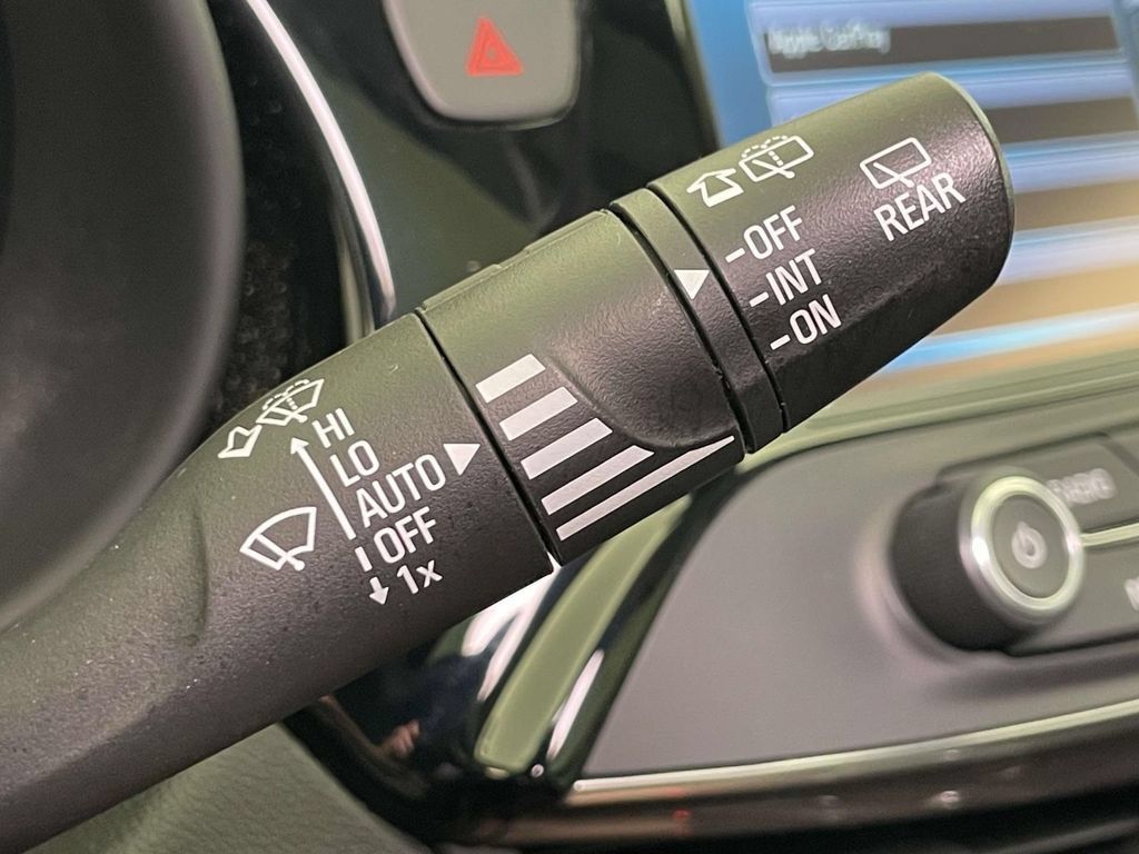 Used 2020 Buick Envision Premium w/ LPO, Road Trip Package AWD/4WD image 36
