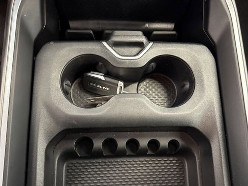 Used 2022 RAM 1500 Big Horn image 8