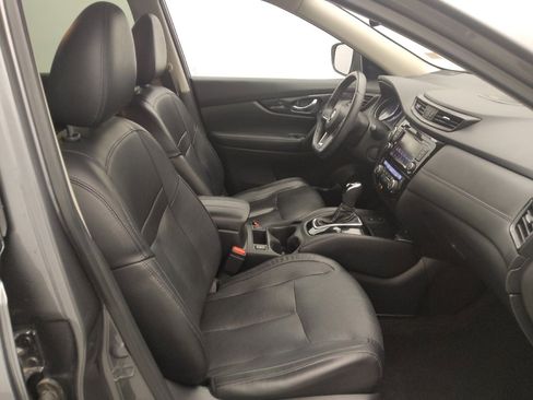 Used 2020 Nissan Rogue SL image 21