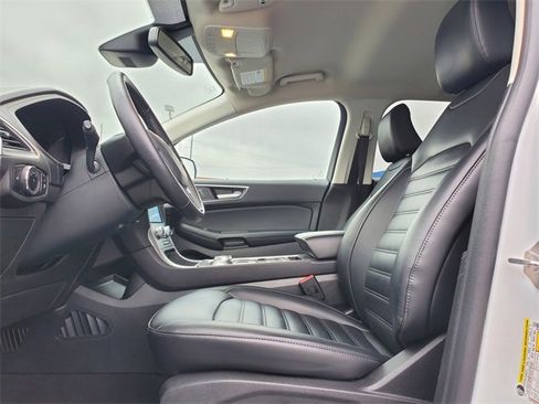 Certified 2024 Ford Edge SEL w/ Convenience Package image 5