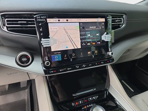 New 2026 Jeep Grand Wagoneer 4WD image 16