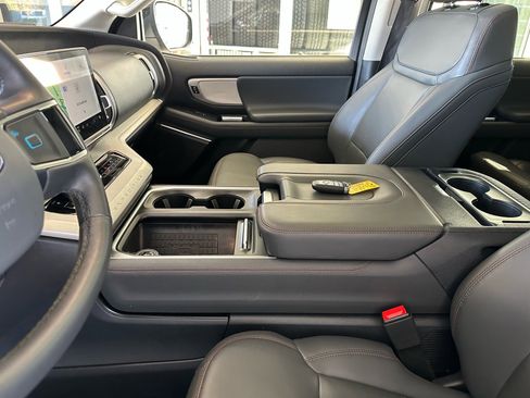 Certified 2025 Ford Expedition Max Active image 22